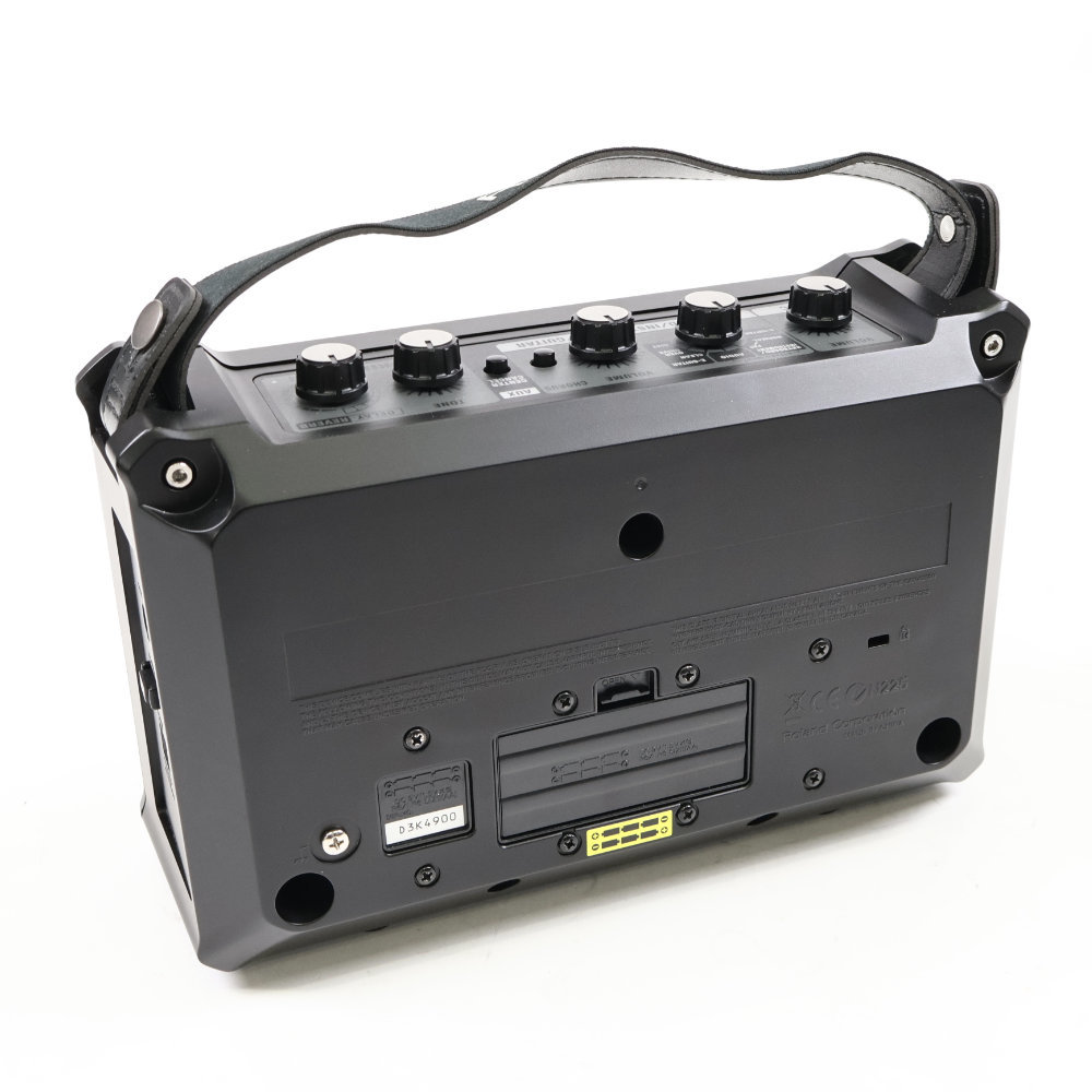 Roland Mobile Cube ポータブルアンプ　バック付き Amazon.co.jp: ローランド MB-CUBE：コンパクト アンプ【電源アダプタ