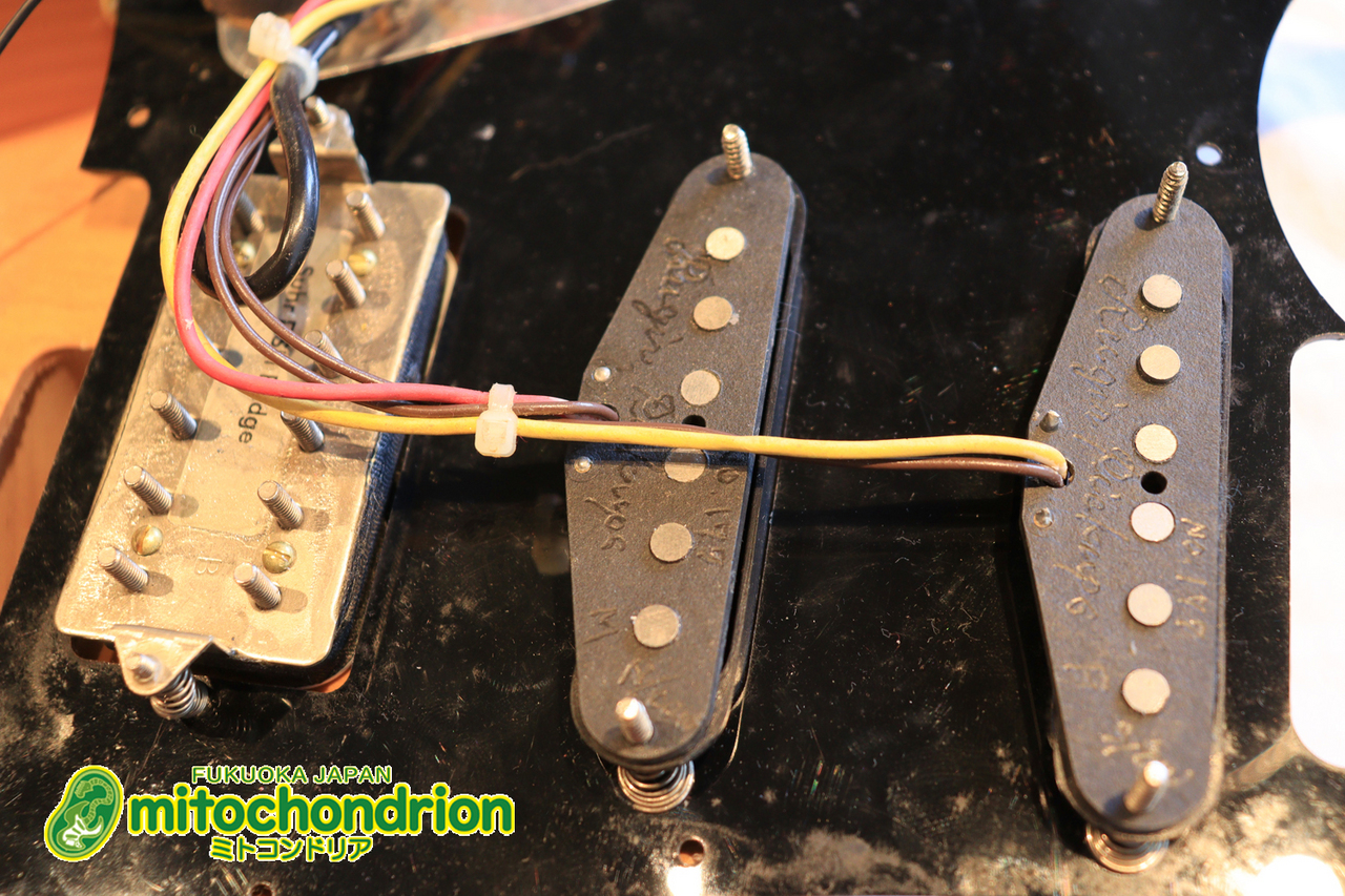 \"INSTROKE''cuecase バタフライ型 中古 INSTROKE''cuecase バタフライ型 中古 INSTROKE''cuecase バタフライ型