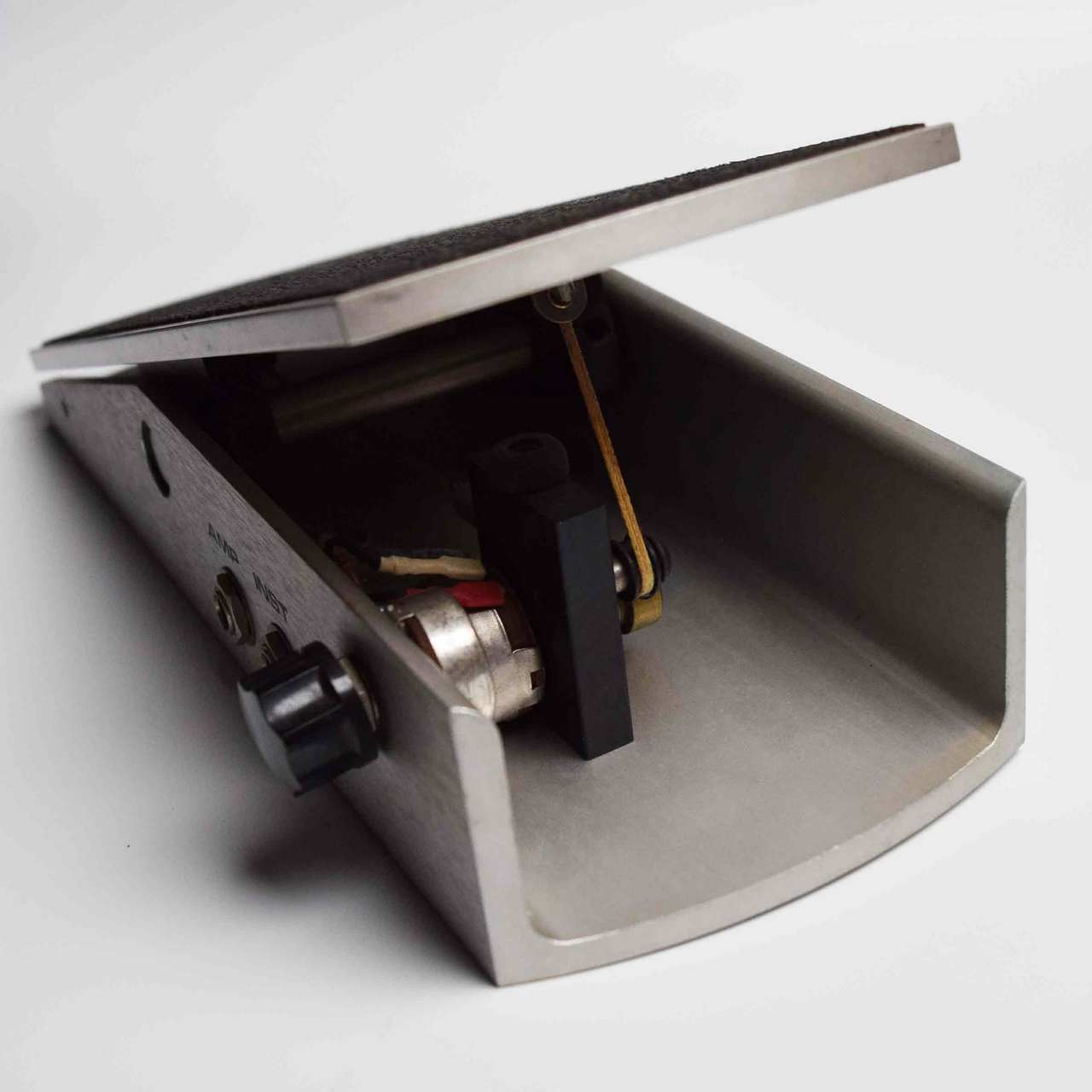 ERNIE BALL VOLUME PEDAL ボリュームペダル 【 中古 】（中古）【楽器