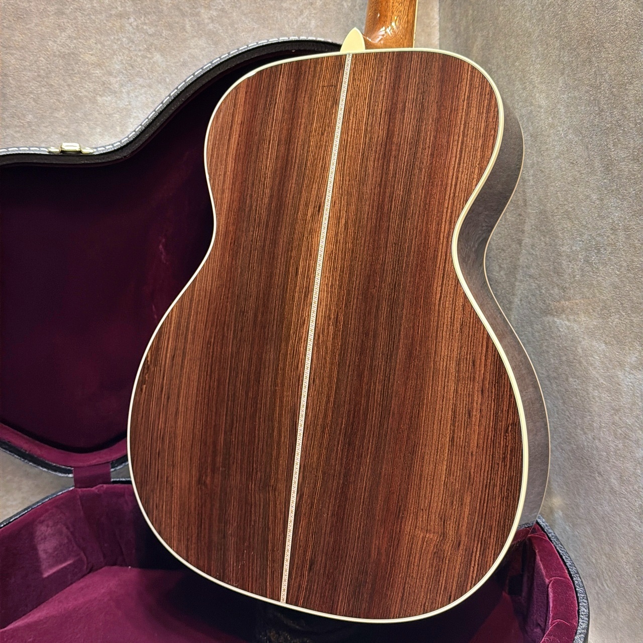 Martin 【美品中古】【試奏動画あり】OM-42 Standard '25【煌びやかで