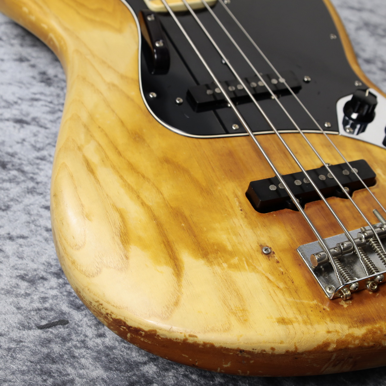 Fender 1976 Jazz Bass - Natural -【4.74kg】（ビンテージ）【楽器 