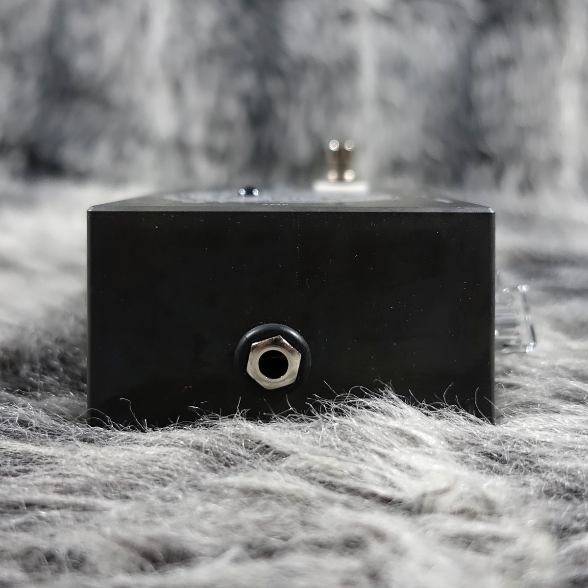 320design Brown Feather 1台限定】320design Brown Feather ダイカスト無塗装&革TOP