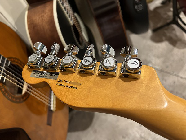 Fender Fender USA American Ultra Telecaster Maple Cobra Blue