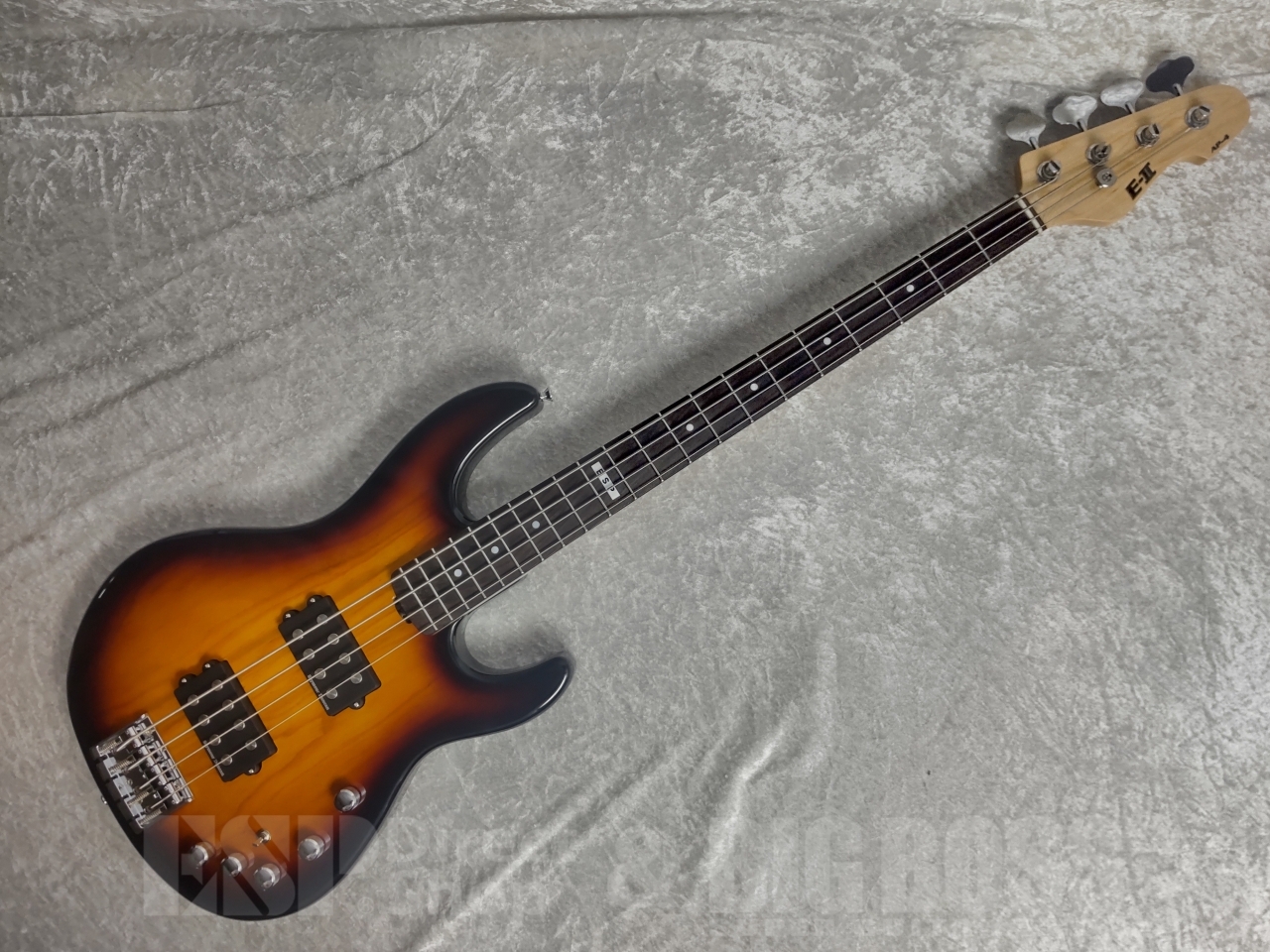ベースギター　Ｅ–II AP–4 超美品‼️ E-II AP-4 (Tobacco Sunburst)（新品/送料無料）【楽器検索デジマート】