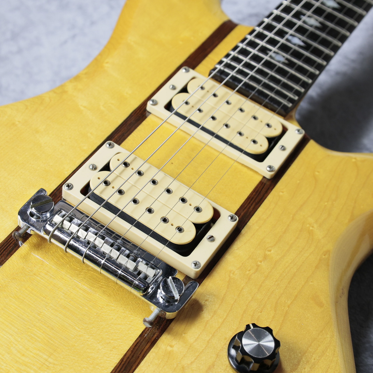 B.C.Rich '70s USA EAGLE 「Vintage」（ビンテージ）【楽器検索