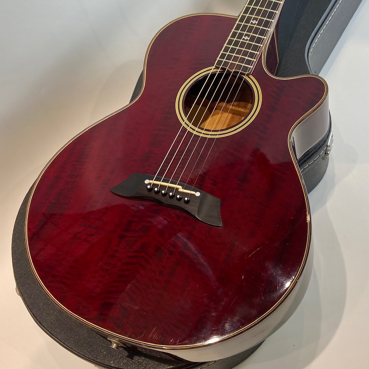 Takamine NPT-110 Wine Red 1992年 純正ハードケース付 【ピックアップ