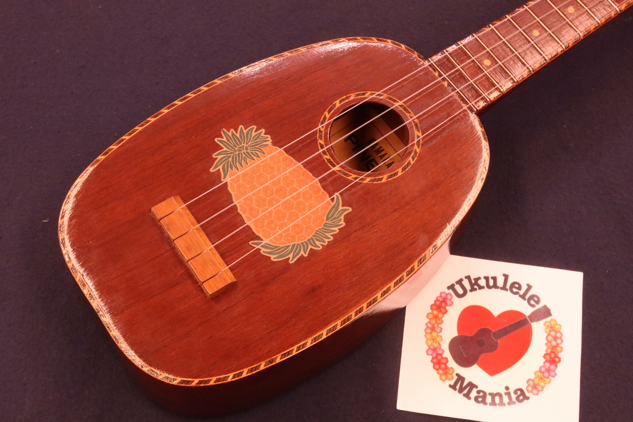 Kamaka 1920's Vintage Deluxe Pineapple w/Large Pine Decal