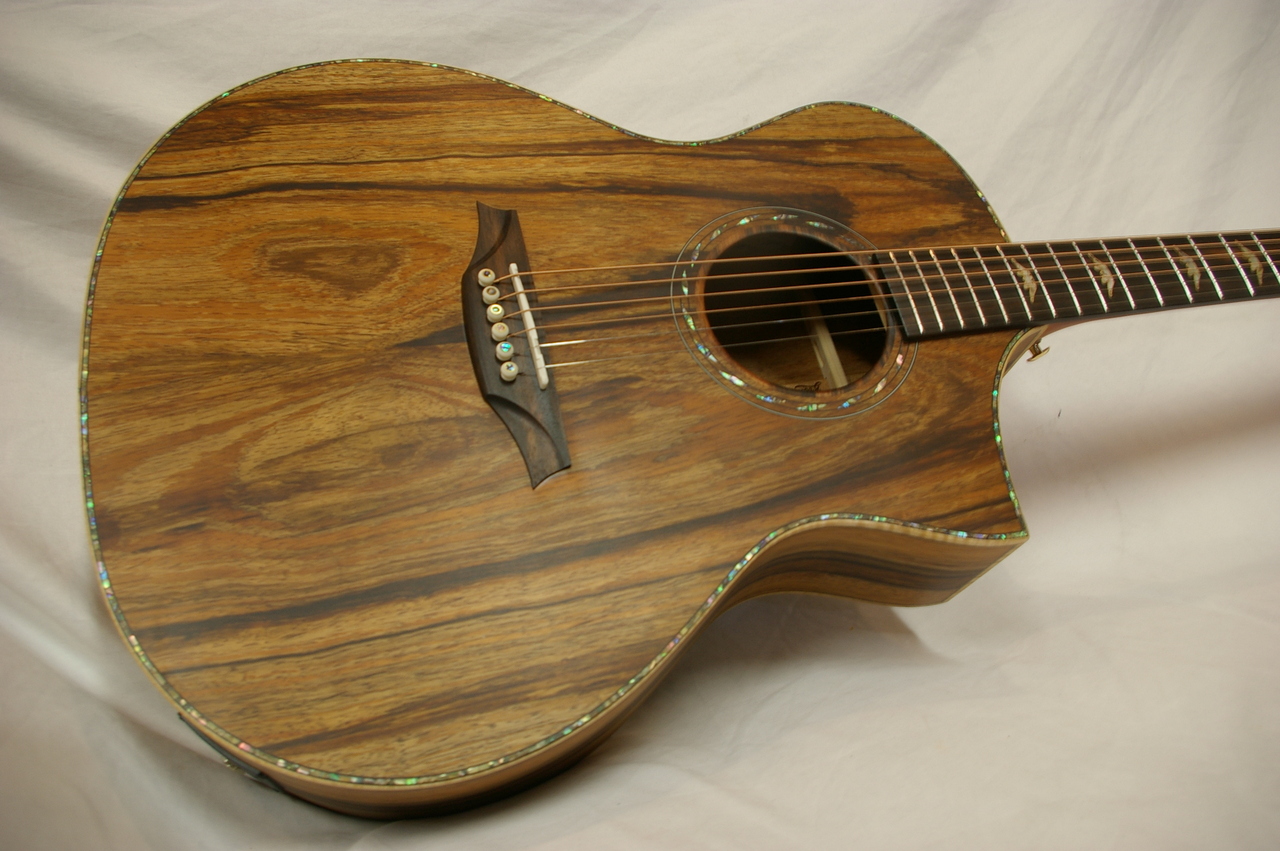 Bromo Guitars BAR4GCEエレクトリックアコースティックギター Bromo Guitars ROCKY SERIES BAR4GCE ブロモ ｜イケベ楽器店