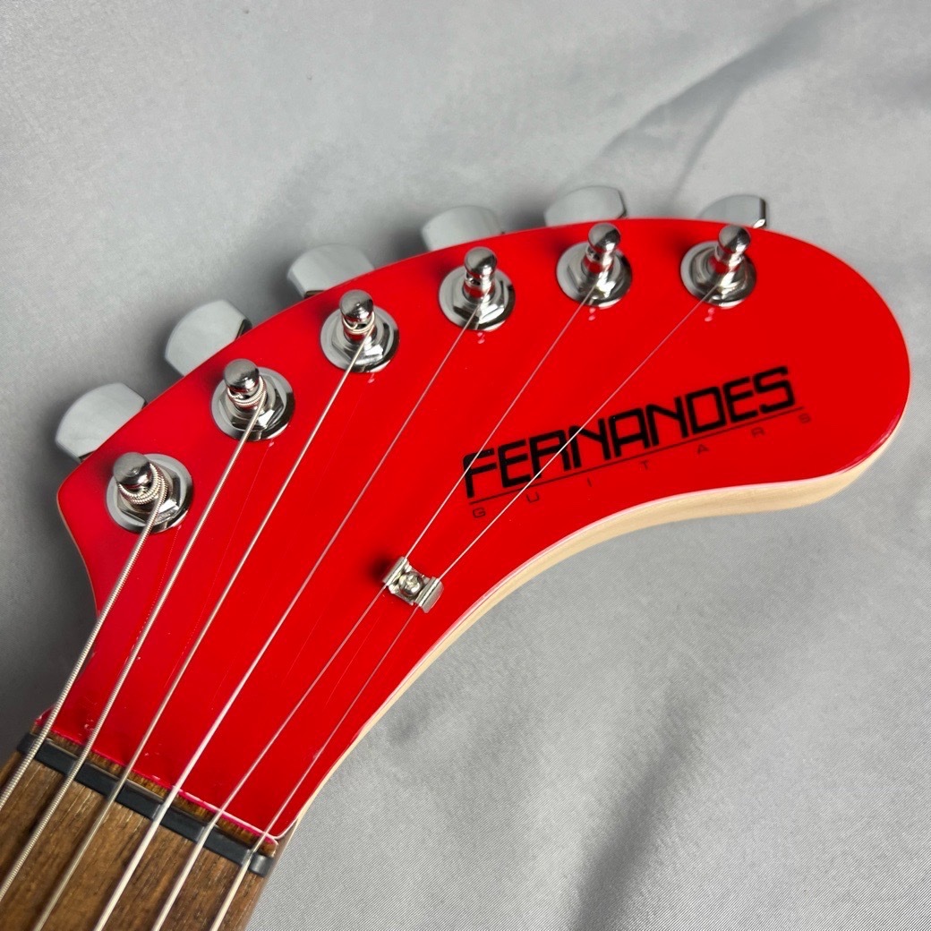 FERNANDES ZO-3 RED スピーカー内蔵ミニエレキギター【現物写真】2.82