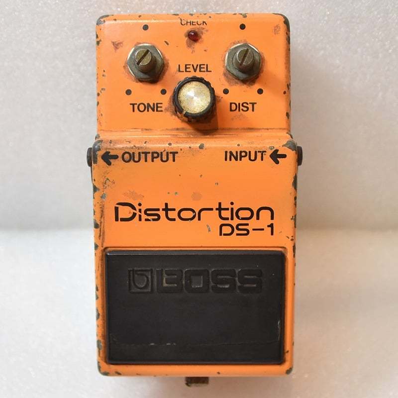 BOSS DS-1 / Distortion / Made in Japan 銀ネジ 【心斎橋店