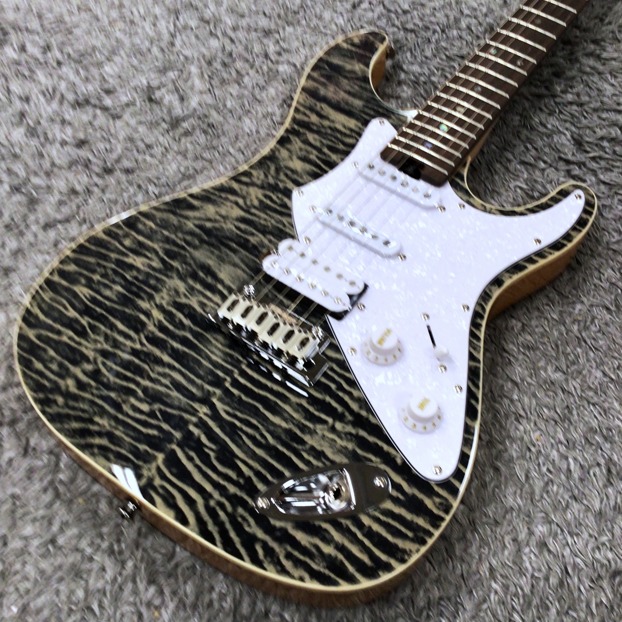 Aria Pro II 714-AE200 BKDM (Black Diamond) -Aria Evergreen-【NEW