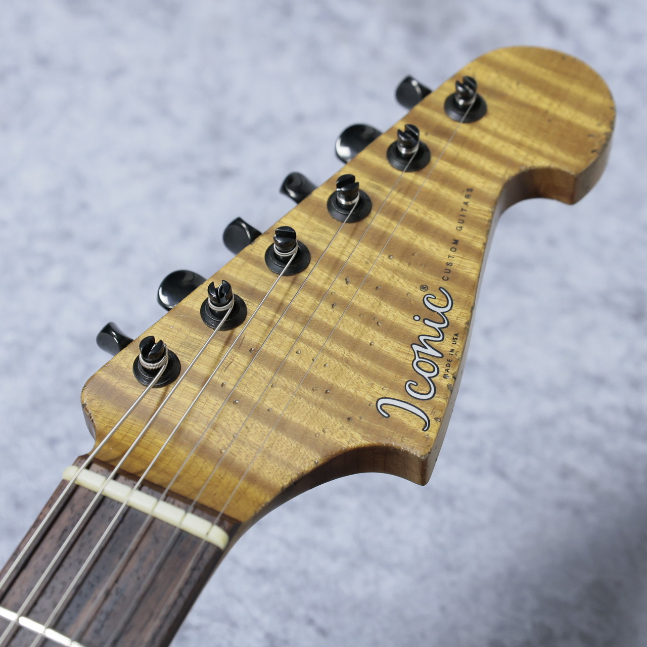 Iconic Guitars Vintage Modern 62S Heavy Relic -Inca Silver- USED