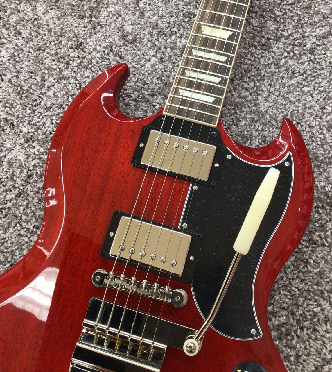 Gibson SG Standard '61 Maestro Vibrola（新品特価/送料無料