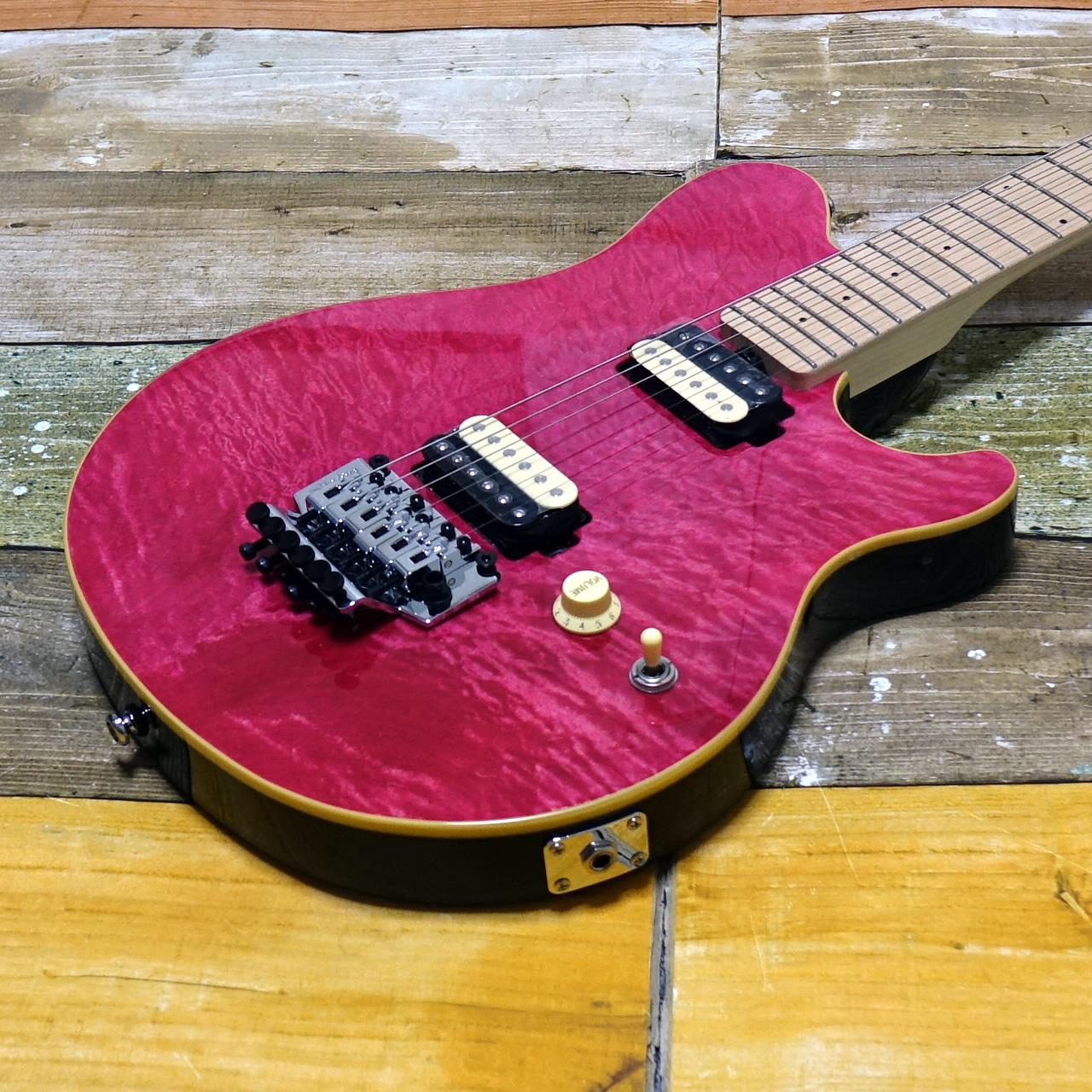 Sterling by MUSIC MAN SBMM AX40-TRD-M(Trans Red) JAPAN LIMITED