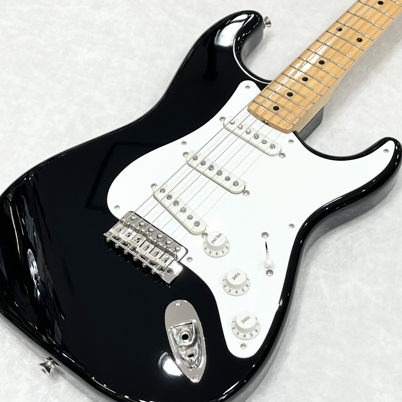 Fender Made in Japan Traditional 50s Stratocaster Black