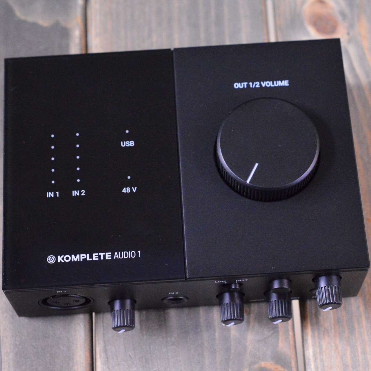 NATIVE INSTRUMENTS KOMPLETE AUDIO 1（中古）【楽器検索デジマート】