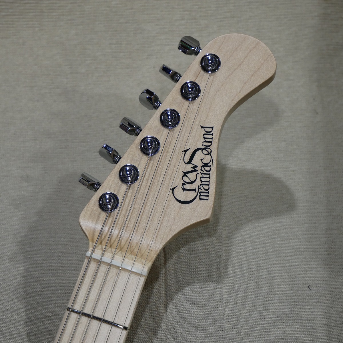 Crews Maniac Sound Bottom's Up 2025 Ash/Maple Blue Burst