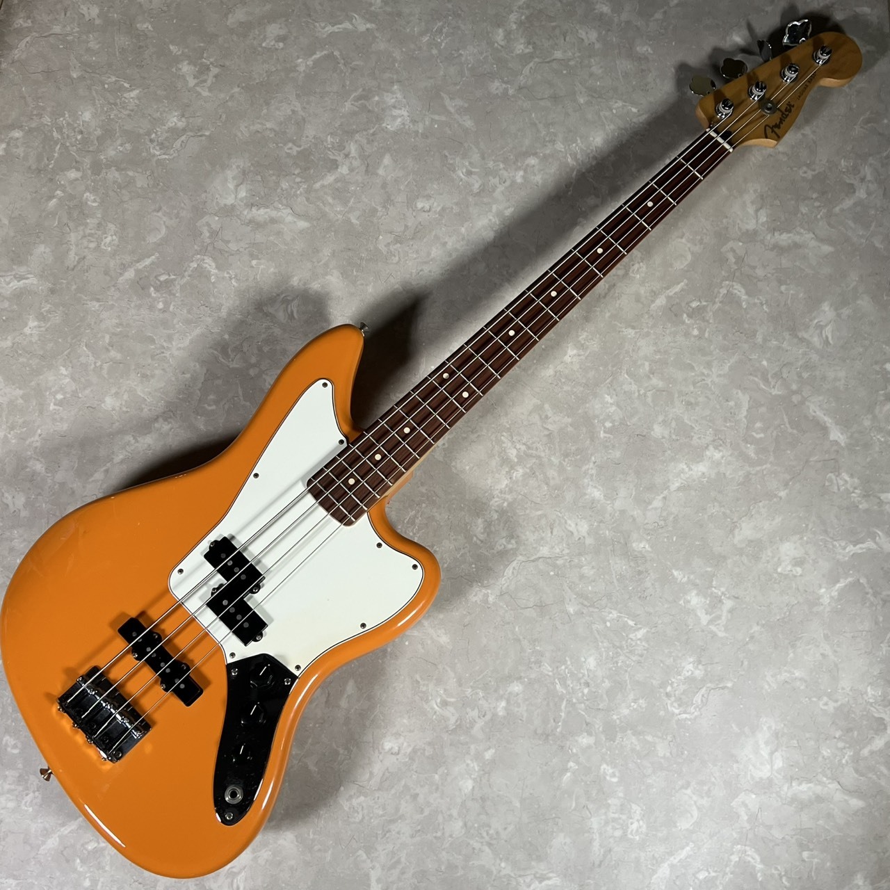 Fender Player Jaguar Bass Pau Ferro Fingerboard Capri Orange（中古