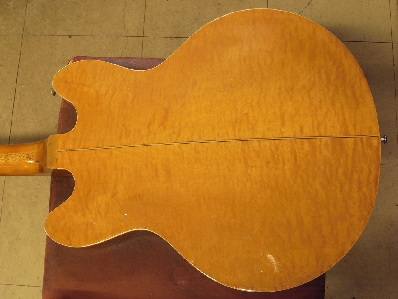 Morris WG25ビンテージギター弦高調整済み 送料込】MORRIS W-25寺田楽器 75年製 低弦高 整備済 - メルカリ
