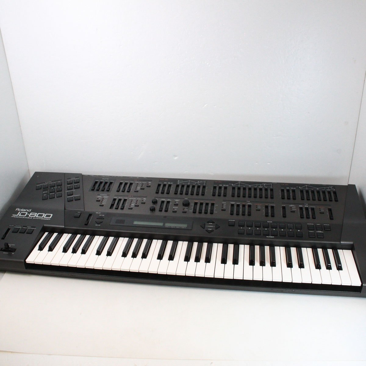 貴重　鍵盤新品　全体美品　Roland　JD-800 Roland JD-800 Programmable Synthesizer(1991) | WOLF FASCINATIONS