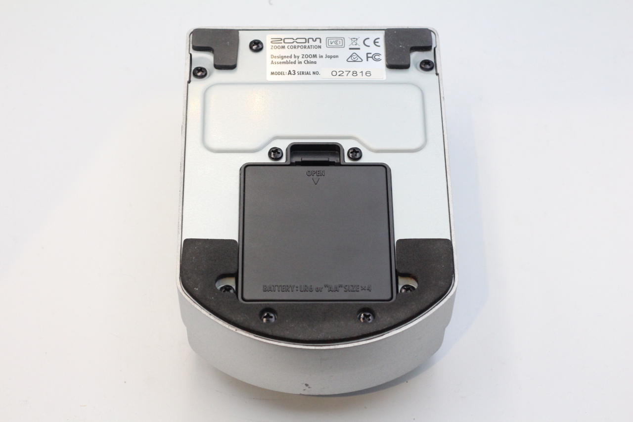 ZOOM A3（中古）【楽器検索デジマート】