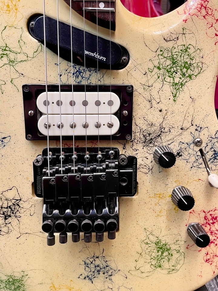 Washburn EC-29EX -Splash- 1988-1990年頃製【29 Frets】【Rare