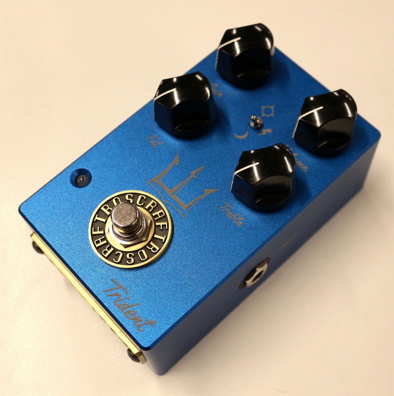 値下げ不可 CRAFTROS Trident オーバードライブ 美品 CRAFTROS Trident 【超美品】 オーバードライブ 【公式通販】