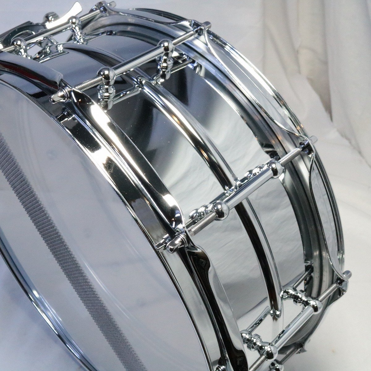 Ludwig Supralite スネアドラム スチール 4インチ ラディック