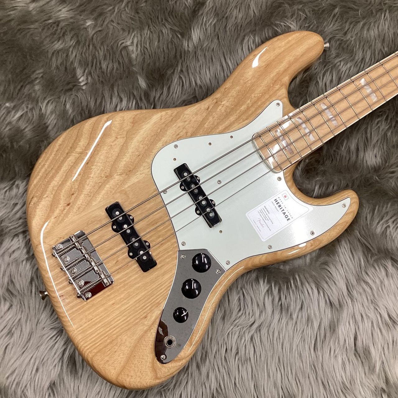 Fender Made in Japan Heritage 70s Jazz Bass Maple Fingerboard