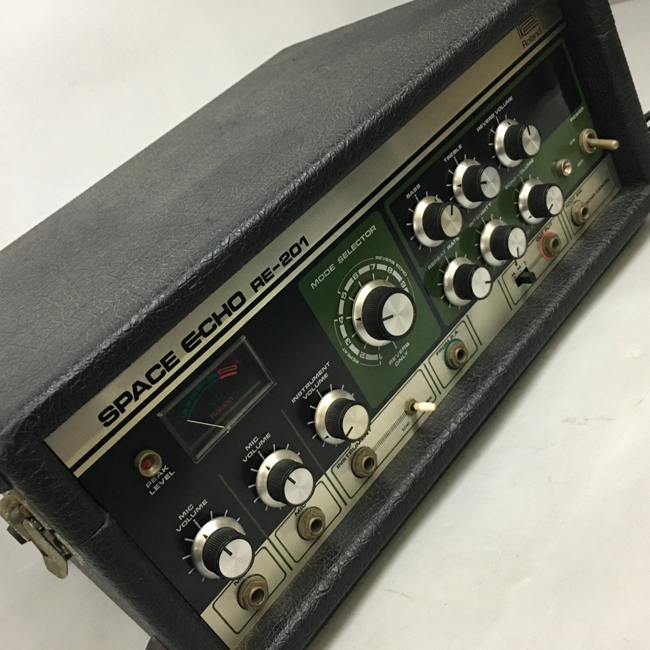 Roland RE-201 オリジナル・フットスイッチ Roland RE-201 オリジナル・フットスイッチ Yahoo!オークション