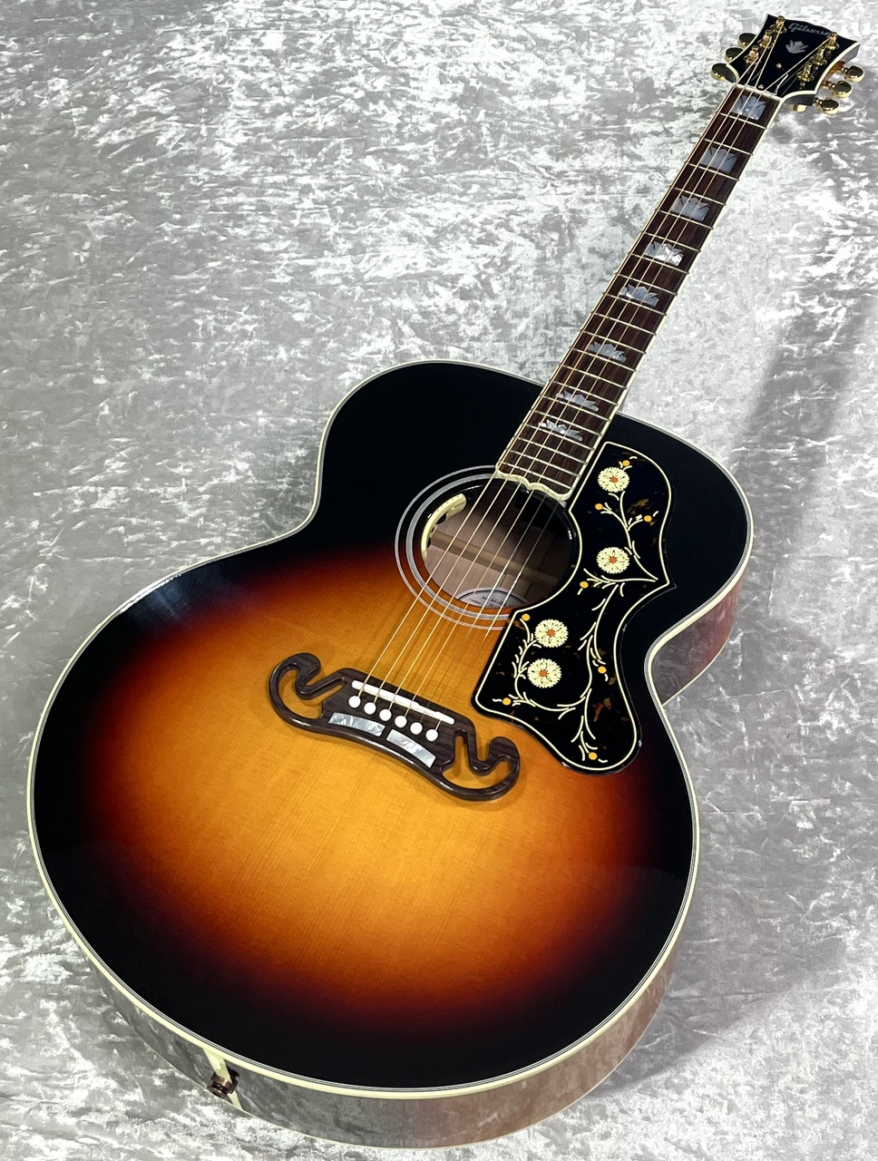 Gibson SJ-200 Standard Maple Tri-Burst #20725009【分割手数料0