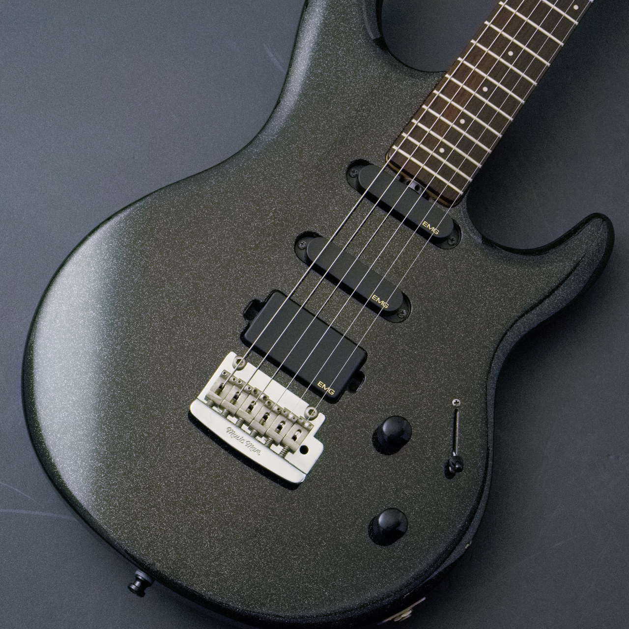 【希少カラー】musicman lukeⅡ スパークルブラック MUSIC MAN LUKE II- Black Sparkle- 【USED】【3.67kg】（中古