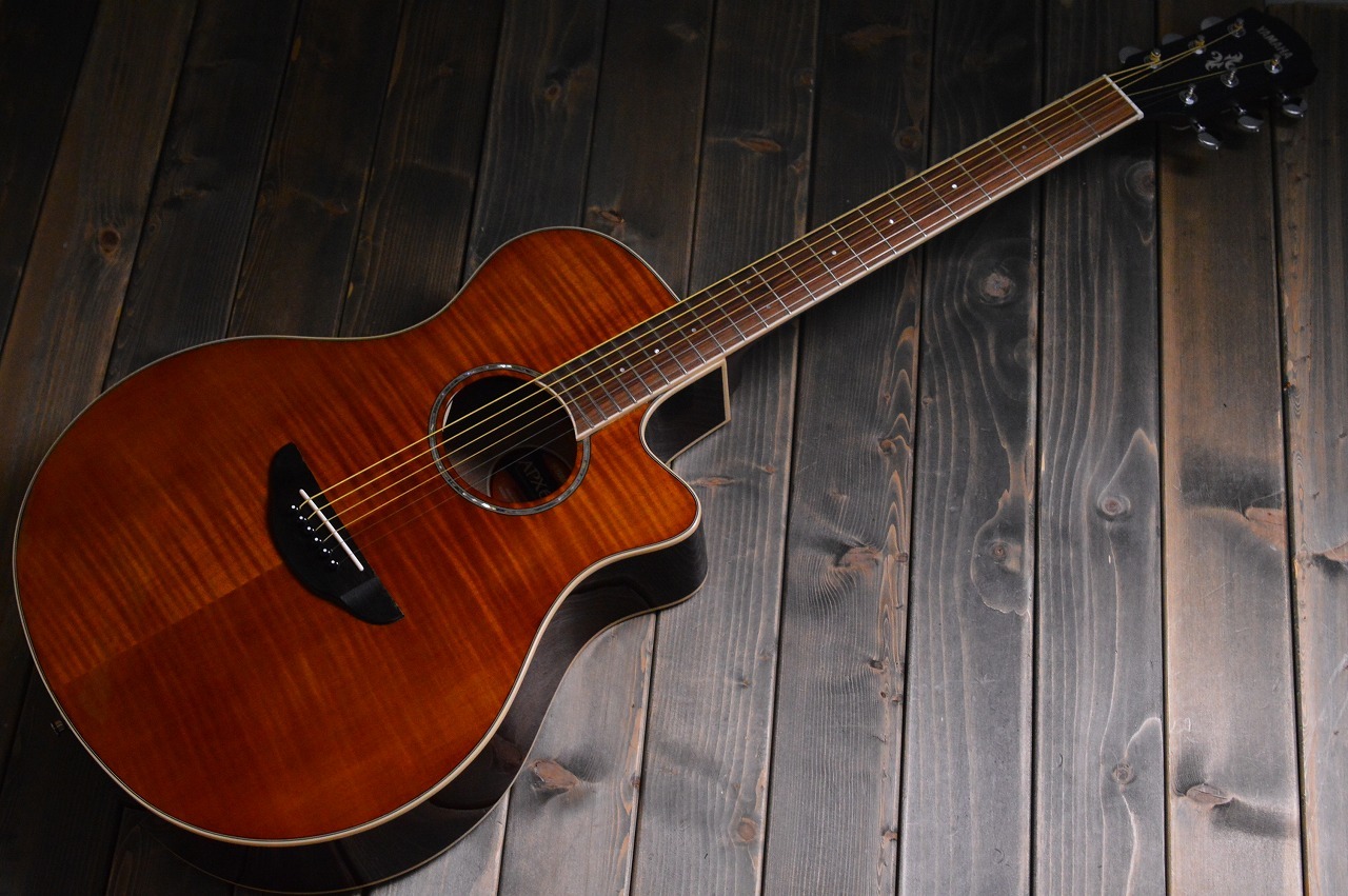 YAM AHA ヤマハ　APX600FM フレイムメイプル Yamaha APX600FM Flame Maple Amber Acoustic-Electric Guitar