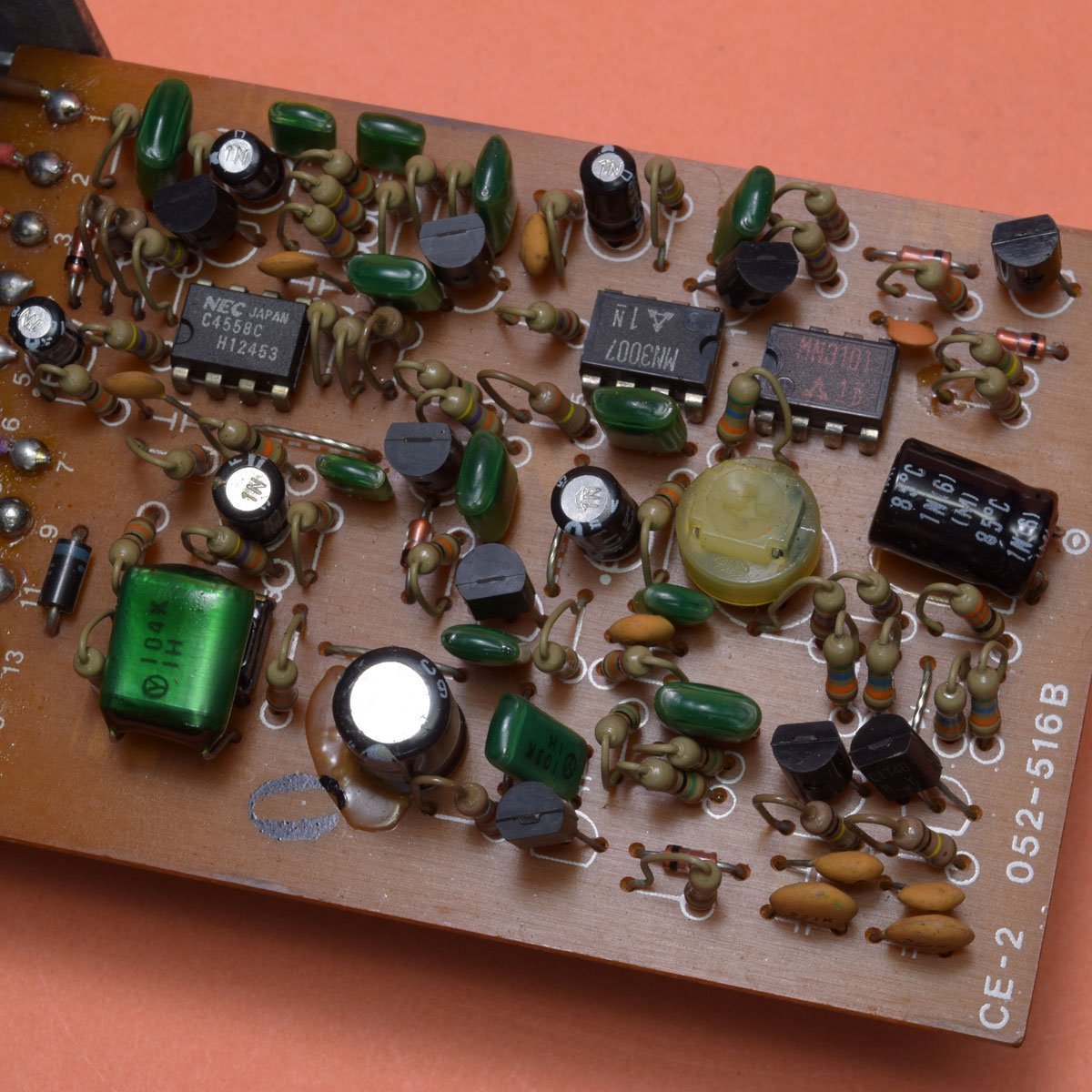 boss CE-2 日本製 黒ネジ　箱付き 動作確認済み BOSS CE-2 Chorus 黒ネジ（中古）【楽器検索デジマート】