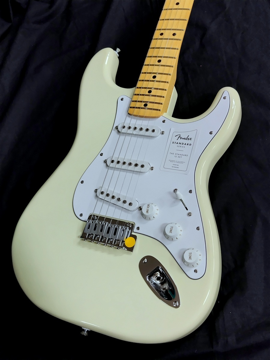 Fender Standard Stratocaster OWT Olympic White（新品）【楽器検索