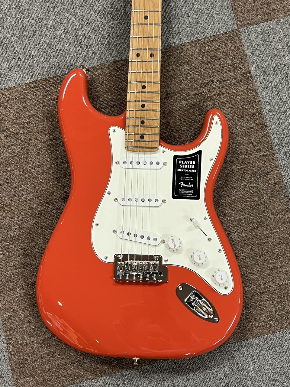 よ*い様 fender メキシコ player ストラト フェスタレッド よ*い様 fender メキシコ player ストラト フェスタレッド よ*い様