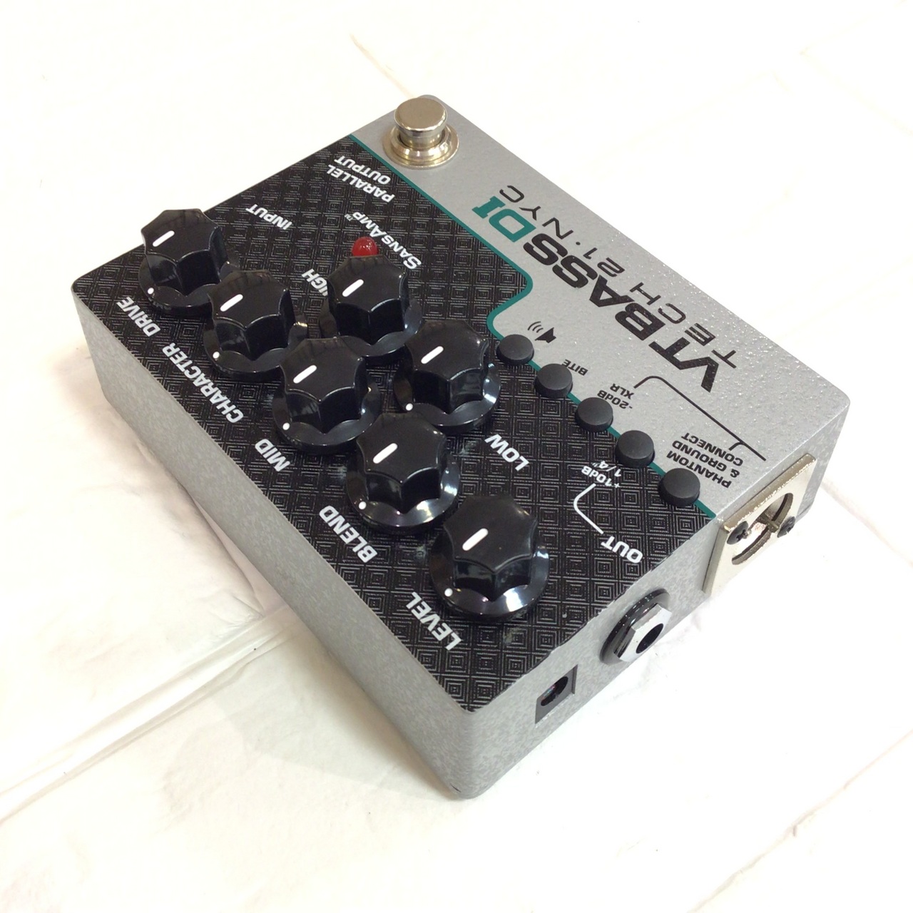 ベース TECH21 VT Bass DI Tech 21 SansAmp VT Bass DI Pedal | Sweetwater