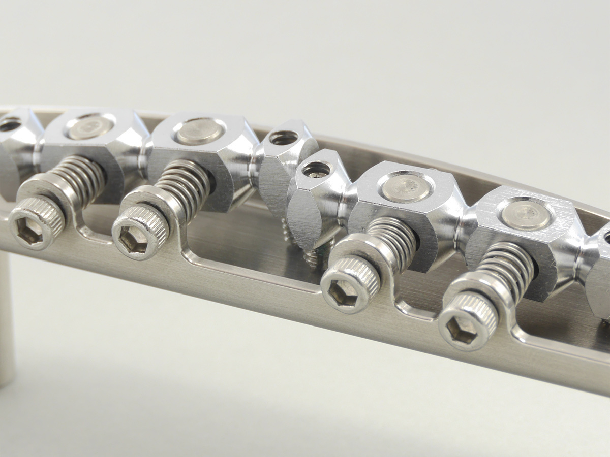 MASTERY M2 Offset Bridge ブリッジ パーツ マスタリーブリッジ【池袋店】（新品/送料無料）【楽器検索デジマート】