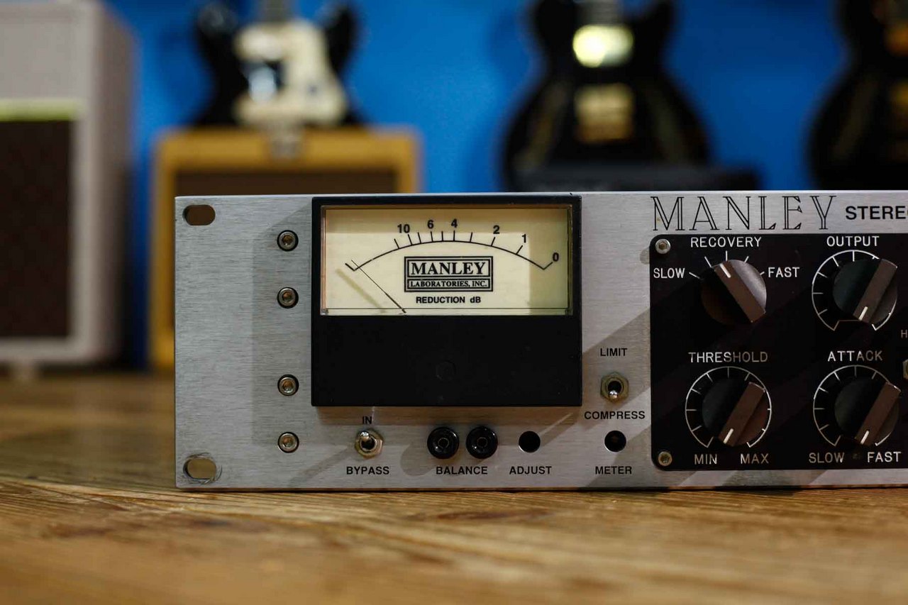 MANLEY STEREO 