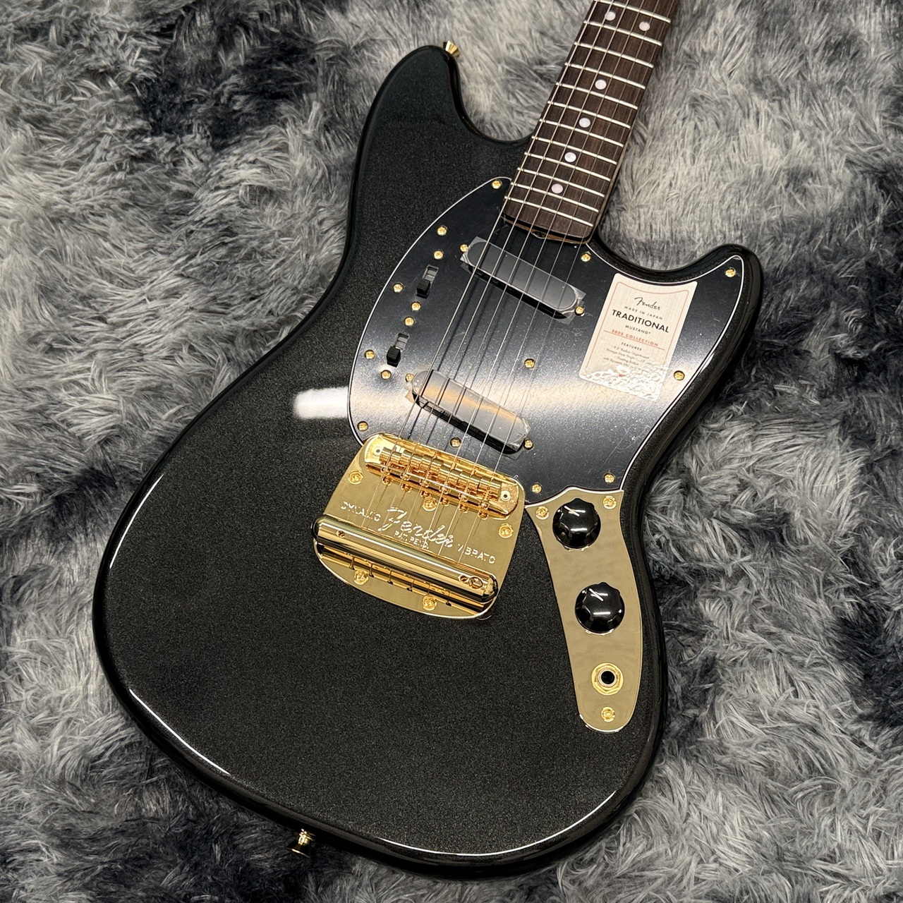 Fender Made in Japan Traditional 2025 Collection 60s Mustang Black
