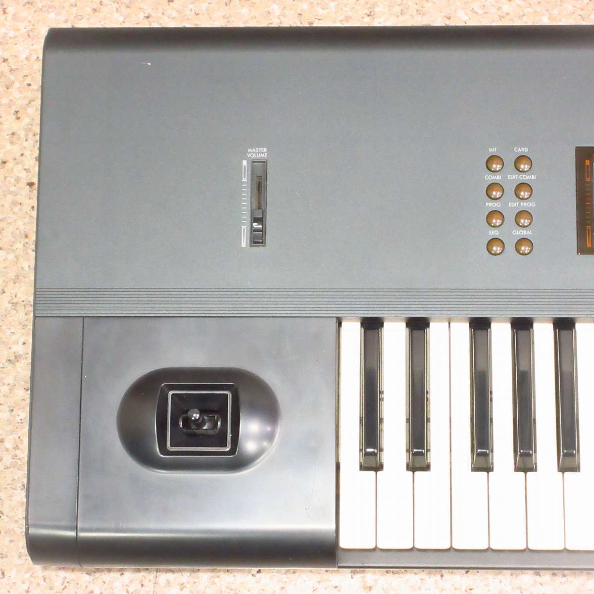 KORG M1 
