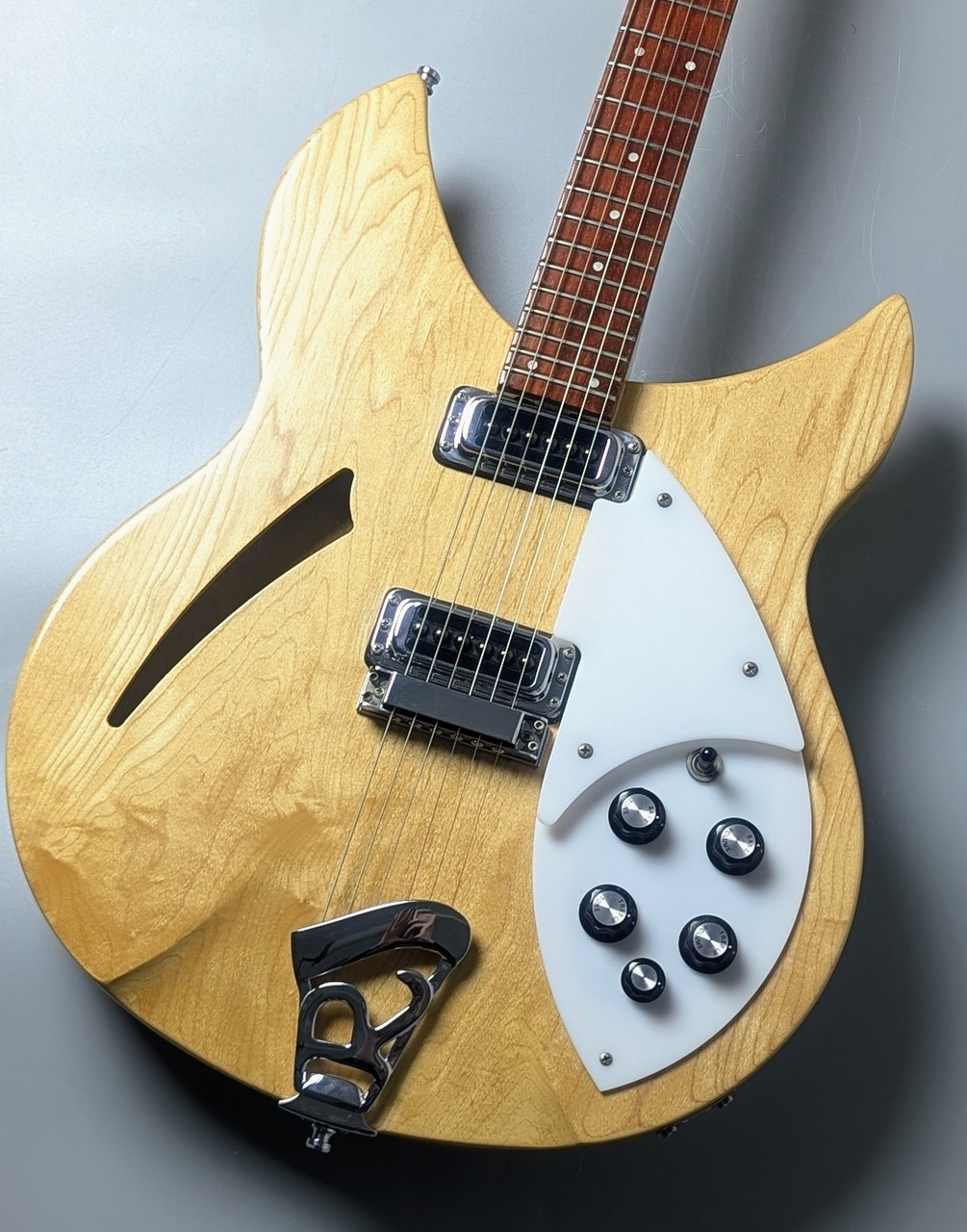 Rickenbacker 【USED】330 Mapleglo 1998年製 【3.48kg】（中古