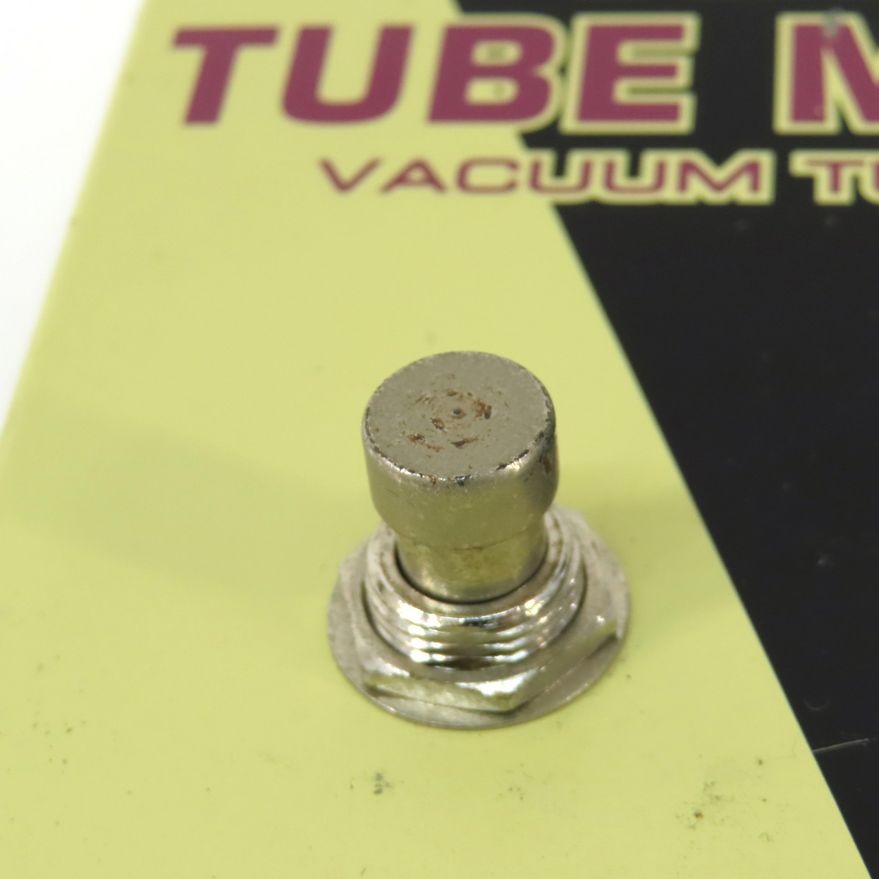 BEHRINGER VT999 VINTAGE TUBE MONSTER（中古/送料無料）【楽器