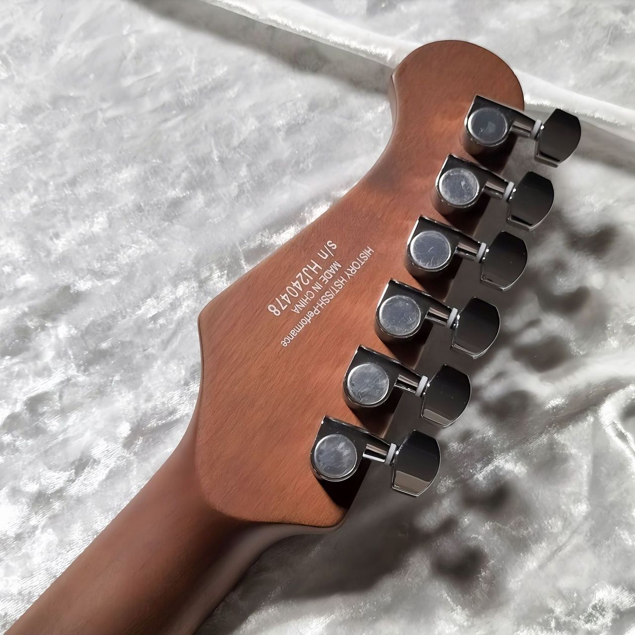 HISTORY HST/SSH-Performance Black ストラトキャスタータイプ ロース