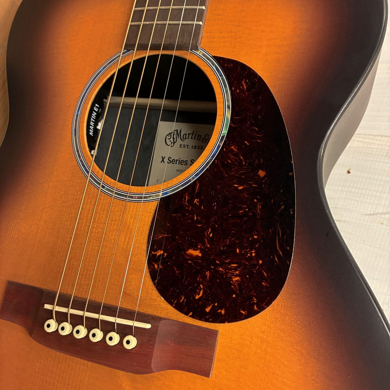 Martin 000-X2E Brazilian Burst Special #3095896 【エレアコ】【Dr