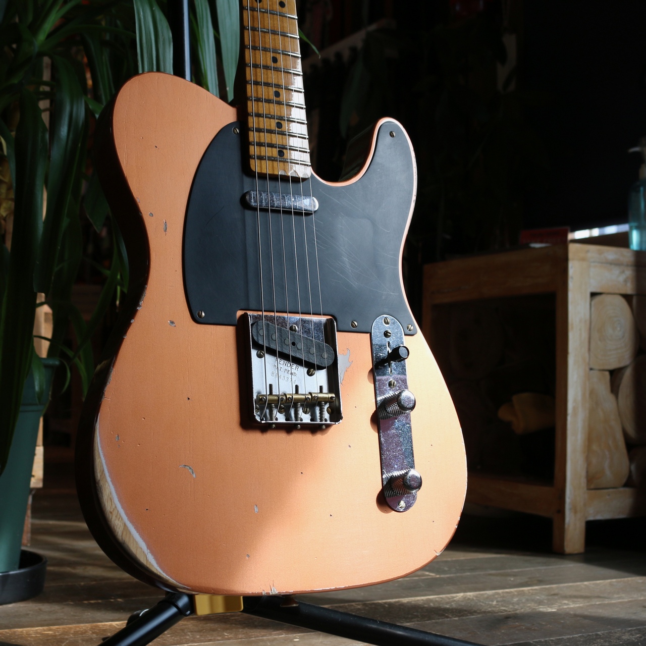 ギター Fender Custom Shop 1951 Nocaster Relic Fender Custom Shop 1951 Nocaster Relic Butter Scotch Blonde