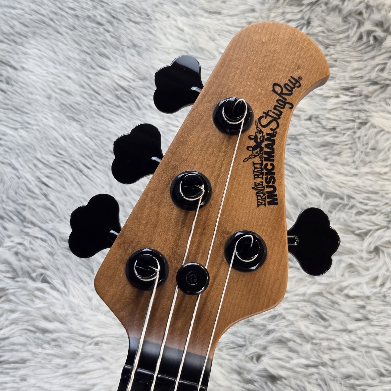 MUSIC MAN Stingray Special - Mean Blue Burst【現物画像】【4.24kg