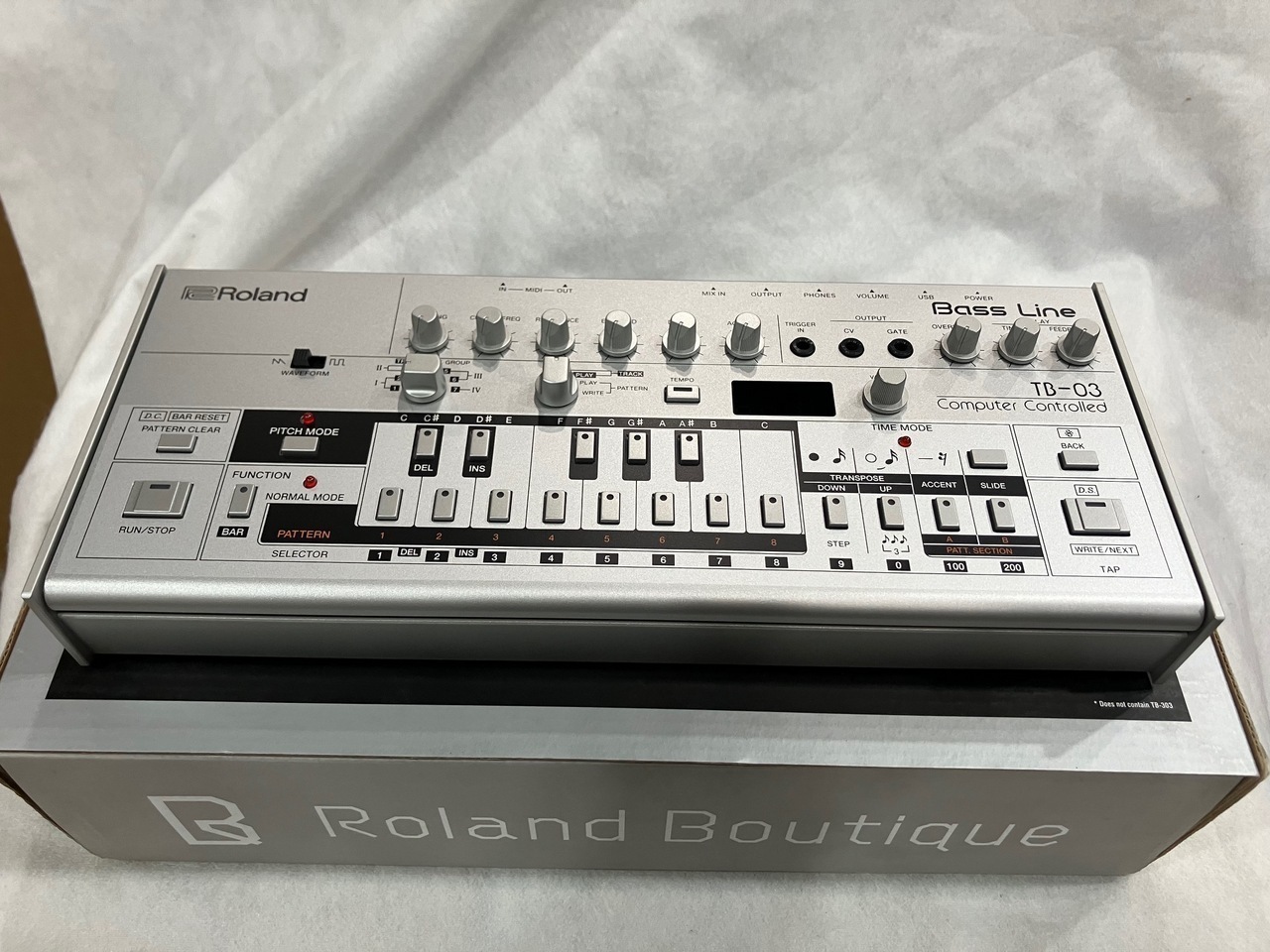Roland TB-03 Boutique ◇1台限りB級特価!【ローン分割手数料0%(12回迄