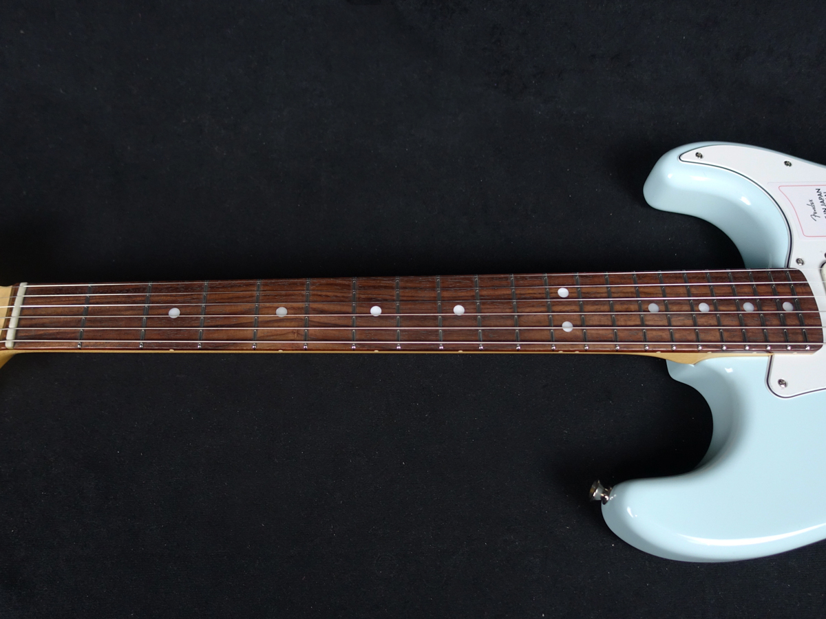 Fender Made in Japan Traditional Late 60s Stratocaster Sonic Blue