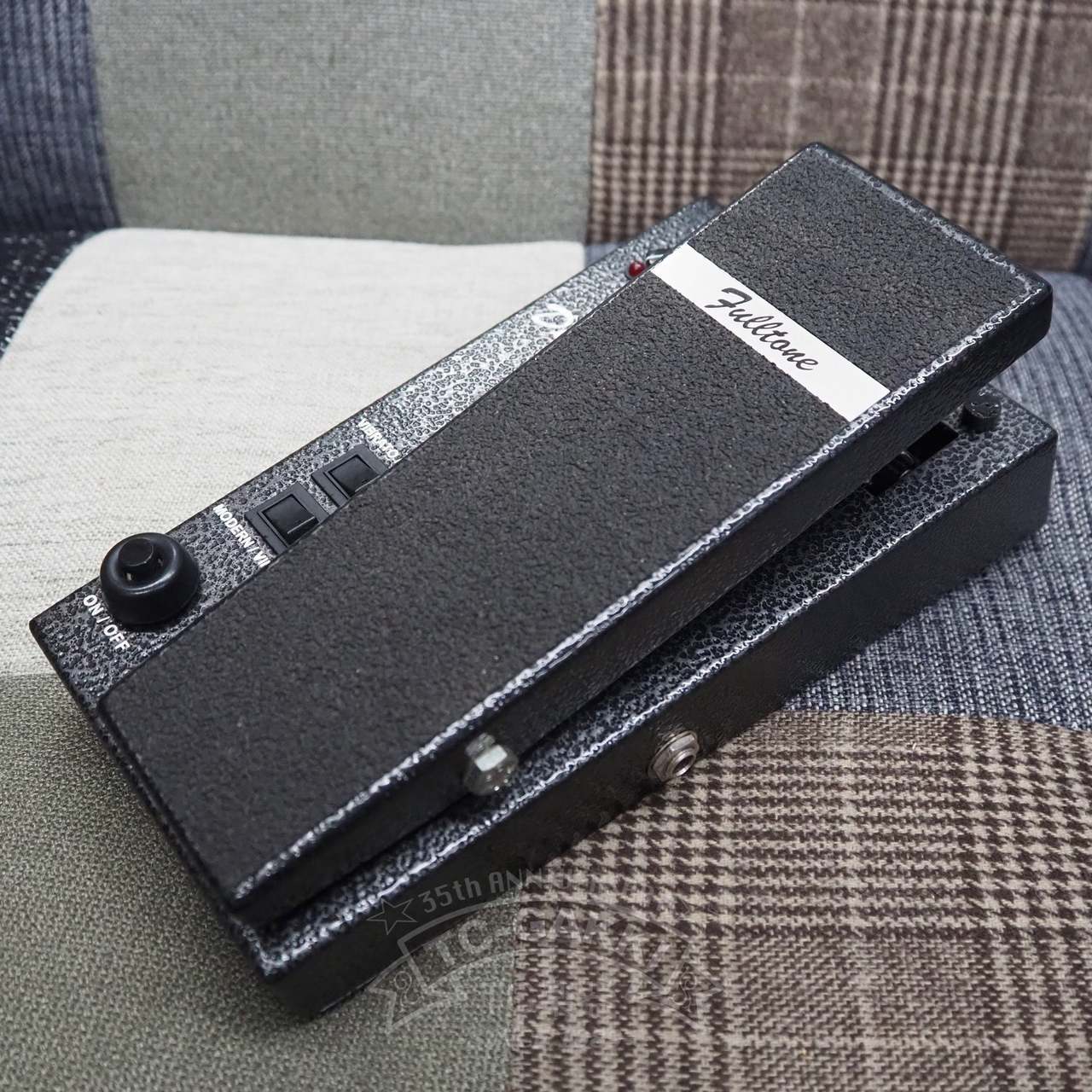ユニヴァイブ系 Fulltone Deja Vibe 2 中古 mod品 ユニヴァイブ系 Fulltone Deja Vibe 2 中古 mod品 - メルカリ